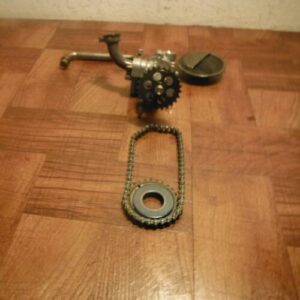 honda magna VF700 VF 750 sabre v45 ENGINE MOTOR OIL PUMP CHAIN SPROCKET
