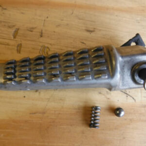 01 ZX600J ZX 600 ZX6R NINJA FOOTPEG FOOT PEG REST