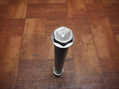 yamaha OEM FRONT WHEEL RIM AXLE PIVOT BOLT 2C0-25181-00-00 - Image 5