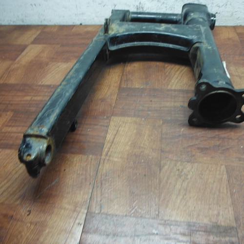 04-07 honda shadow spirit 1100 brazo de suspensión trasero OEM 52100-MAA-B00ZA