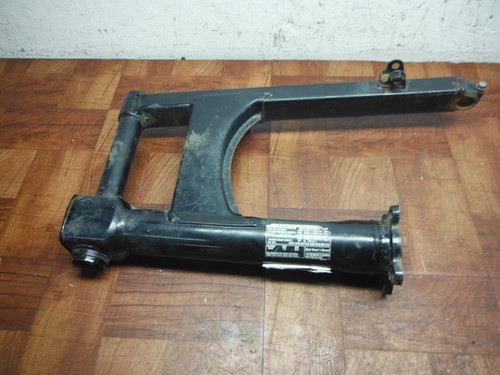 04-07 honda shadow spirit 1100 brazo de suspensión trasero OEM 52100-MAA-B00ZA - Imagen 2