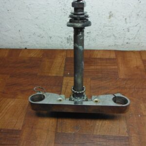 01-07 honda shadow spirit 1100 OEM FRONT FORKS CLAMP LOWER TRIPLE TREE STEM