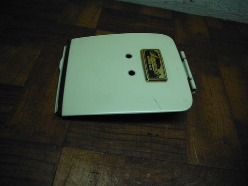 1987 honda goldwing GL1200 GL 1200 TAPA DE TANQUE DE GAS TAPA CUBIERTA CARENADO SUPERIOR BLANCA - Image 2