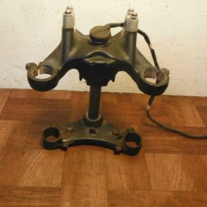 93-00 honda goldwing 1500 SOPORTE DE HORQUILLAS DELANTERAS TAPA INFERIOR TRIPLE TREE