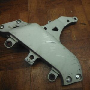 1993 1994 Yamaha GTS1000A SOPORTE DE CARRIER DEL SUBENSAMBLE DEL MIEMBRO DERECHO DEL MARCO