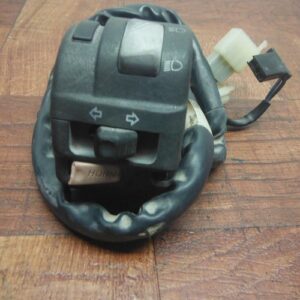 1993 1994 Yamaha GTS1000A CLIP MANIJA CONTROL DIRECCIONAL HORN SWITCH IZQUIERDO