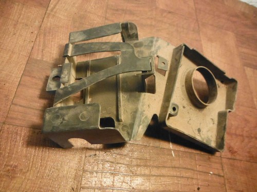 90-00 honda goldwing GL1500 GL 1500 GAS TANK FUEL FILLER TRAY BOX HOLDER CASE - Image 2
