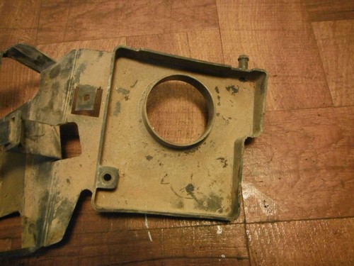 90-00 honda goldwing GL1500 GL 1500 GAS TANK FUEL FILLER TRAY BOX HOLDER CASE - Image 3