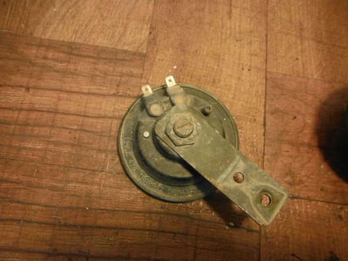 88-96 honda goldwing GL1500 GL 1500 HORN SIGNAL 38110-MN5-003 38120-MN5-003 - Image 2