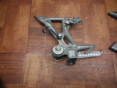 13-17 kawasaki ninja 300 SOPORTE TRASERO IZQUIERDO DERECHO CON MONTURA DE PEGA DEL CONDUCTOR - Image 6