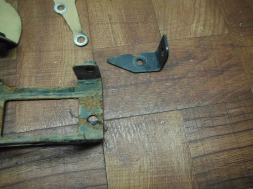 2012 polaris rzr xp 900 MOTOR ENGINE GEARCASE TRANNY CLUTCH MOUNT STAY BRACKET - Image 7