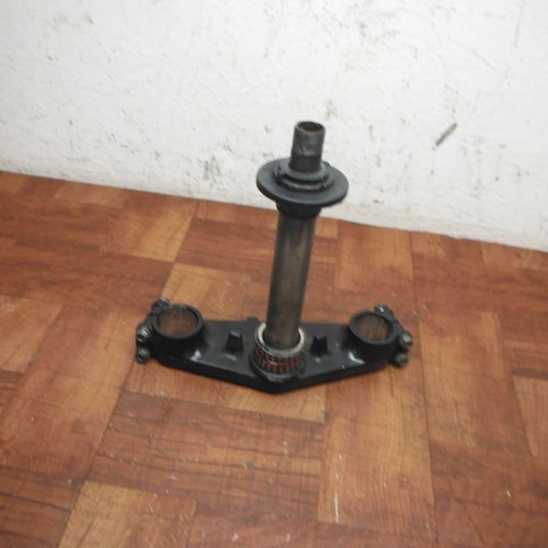 93-01 Kawasaki Ninja ZX11 OEM SOPORTE DE HORQUILLAS DELANTERAS TAPA INFERIOR DEL TRIPLE TREE - Imagen 2
