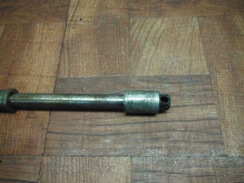 honda TORNILLO DE PIVOTE DEL EJE DEL RIN DELANTERO 44301-461-770 - Image 3