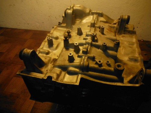 88-00 honda goldwing GL1500 GL 1500 ENGINE MOTOR CRANKCASE CRANK CASES BLOCK - Image 12