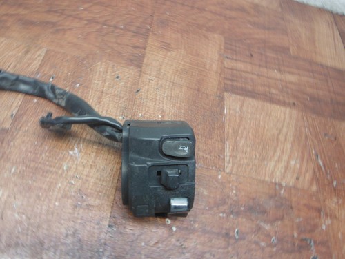13-17 kawasaki EX300 ninja 300 MANUBRIO IZQUIERDO CON CLIP INTERRUPTOR DE CLAXON Y DIRECCIONALES - Imagen 4