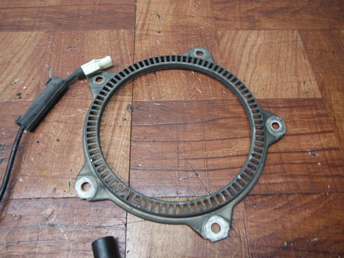 2004 bmw r1150rt ANILLO DEL SENSOR DE VELOCIDAD DEL FRENOS ABS TRASERO - Image 2