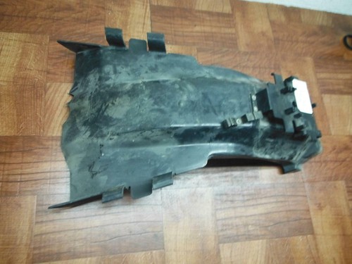 1983 honda v45 VF750 vf 750 magna REAR INNER FENDER MUD GUARD electronic holder - Image 3
