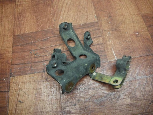1993 1994 yamaha gts1000a FRONT WHEEL FENDER STAY MOUNT BRACKET HOLDER - Image 6