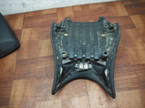 honda 15-18 cb300f 15-19 cbr300r OEM TAPA DE ASIENTO DELANTERO DEL CONDUCTOR ALFORJA COPILOTO - Image 6