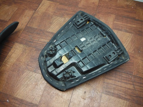 honda 15-18 cb300f 15-19 cbr300r OEM TAPA DE ASIENTO DELANTERO DEL CONDUCTOR ALFORJA COPILOTO - Image 12