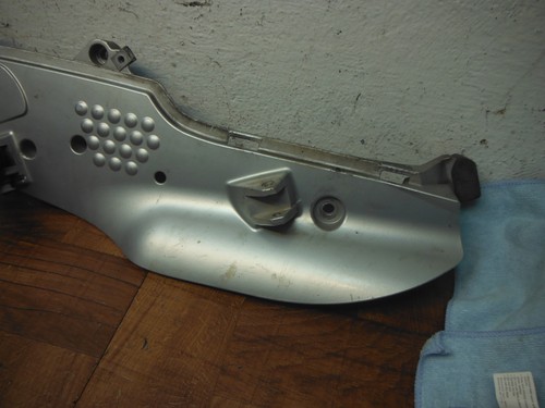 2004 bmw r1150rt SOPORTE IZQUIERDO DE PEGA DE CONDUCTOR TRASERO - Image 5