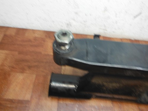 05-09 suzuki C90 VL1500 boulevard REAR SWINGARM SUSPENSION ARM 61100-10860-019 - Image 17