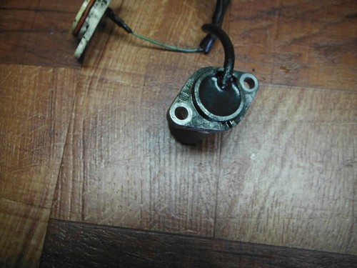 94 FZR600R FZR 600 INTERRUPTOR NEUTRAL SENSOR DE ACEITE 1994 YAMAHA - Imagen 3