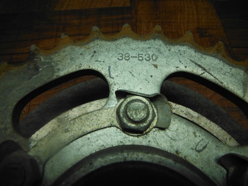 83 SUZUKI GR 650 GR650 EJE DE ENGRANE DE IMPULSO - Imagen 3