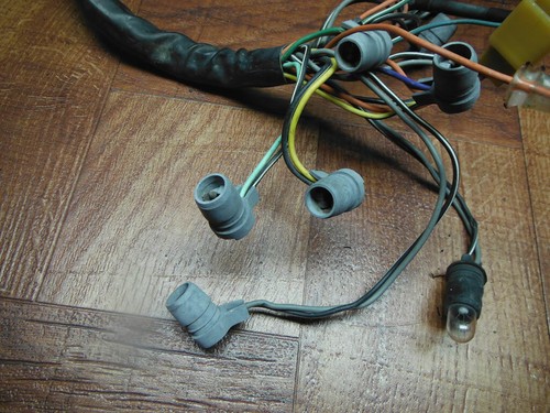 83 SUZUKI GR 650 GR650 ARNÉS SPEEDO SUB ARNÉS - Image 3