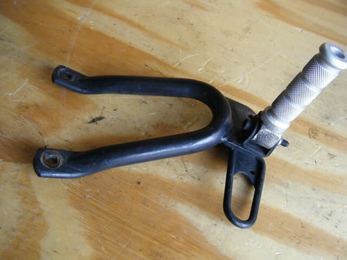 93 FZR600R FZR 600 REAR FOOTPEG FOOT PEG REST 1993 YAMAHA - Image 4