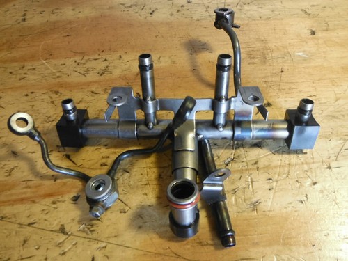86-93 XVZ 1300 XVZ13 VENTURE ROYALE ENGINE OIL LINES - Image 2