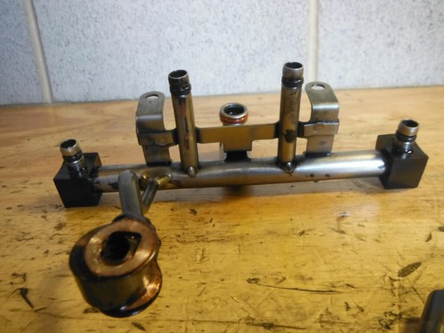 86-93 XVZ 1300 XVZ13 VENTURE ROYALE ENGINE OIL LINES - Image 4