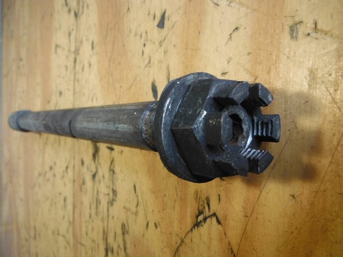 86-93 XVZ 1300 XVZ13 D VENTURE ROYALE AXEL AXLE BOLT REAR WHEEL - Image 4