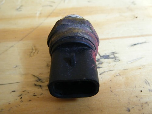 97-01 TL1000S TL 1000 TL1000 1000S SENSOR TEMP. TEMPERATURA DE ANTICONGELANTE SUZUKI