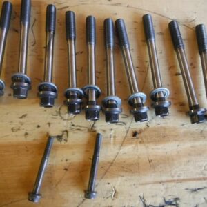 01-03 GSXR 600 GSX-R GSX BOLTS DE CABEZA DE MOTOR ASSY MISC