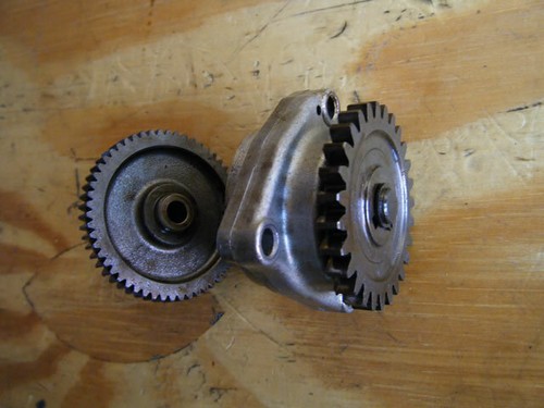 07 GS 500F GS500 2004-2009 ENGINE CLUTCH STARTER OIL PUMP GEAR IDLER