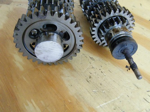 07 GS 500F GS500 2004-2009 ENGINE TRANSMISSION TRANNY GEAR SUZUKI - Image 5