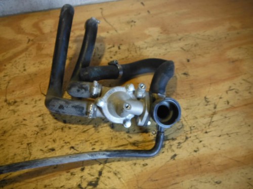 2009 KAWASAKI NINJA EX500 EX 500 TAPA DE TERMOSTATO MANGUERAS - Imagen 2