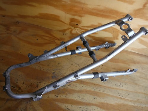 87-07 KLR650 2007 KLR 650 SUBCHASIS STOCK OEM KAWASAKI - Imagen 2