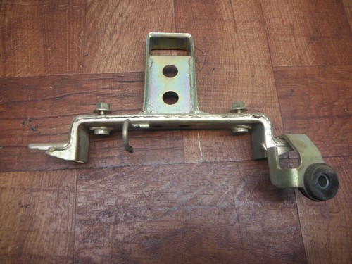 1993 1994 yamaha gts1000a GAS TANK FUEL CELL PETROL RESERVOIR BRACKET MOUNT - Image 3