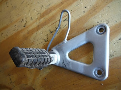 87-07 KLR650 2007 KLR 650 REPOSAPIÉS REPOSAPIÉS ORIGINAL OEM KAWASAKI - Imagen 3