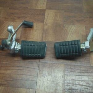 1984 1985 honda v30 vf500 VF 500 magna REPOSAPIÉS DELANTEROS JUEGO PAR 5063