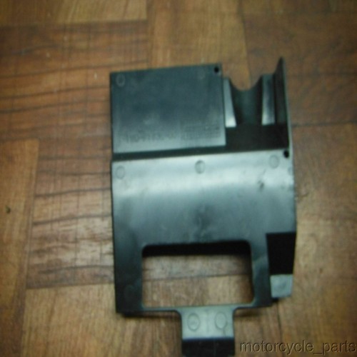 yamaha 2009 v star 1300 15-19 yzf r3 TAPA DE SALPICADERA TRIM PANEL - Image 4