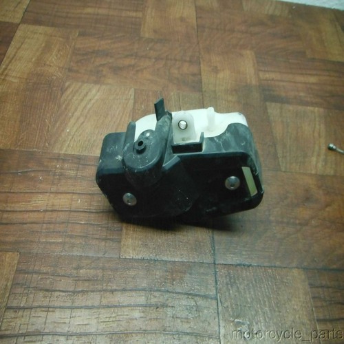 2017 yamaha yzf r3 OEM TANQUE DE AGUA DE REFRIGERANTE RESERVORIO BOTELLA CON TAPA DESBORDAMIENTO - Imagen 2