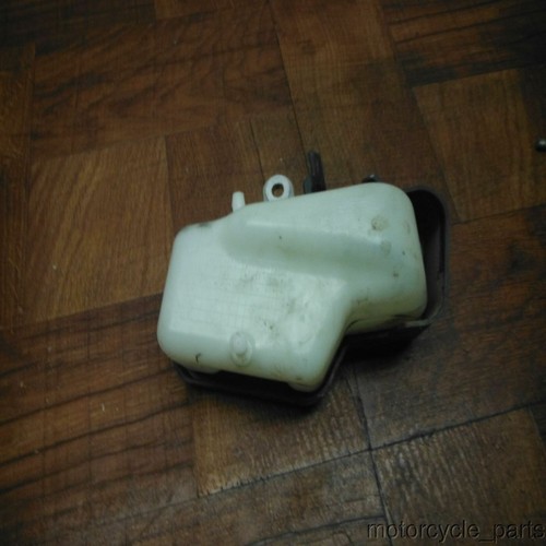 2017 yamaha yzf r3 OEM TANQUE DE AGUA DE REFRIGERANTE RESERVORIO BOTELLA CON TAPA DESBORDAMIENTO - Imagen 4