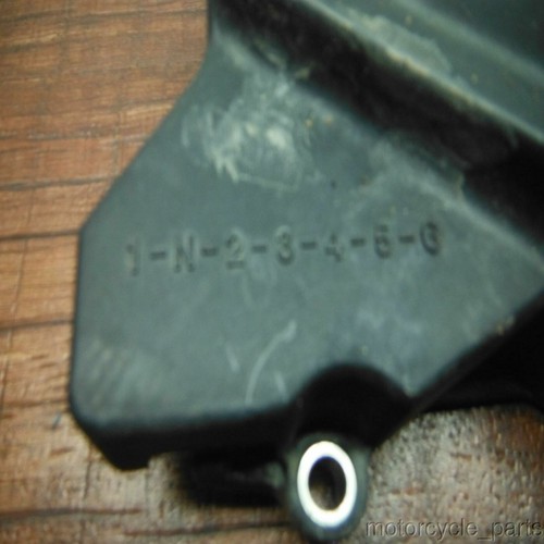 15-19 yamaha yzf r3 OEM ENGINE SPROCKET COVER 1WD-E5418-00-00 - Image 2