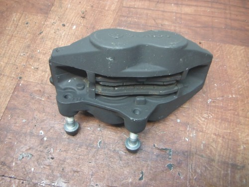 2004 bmw r1150rt JUEGO DE CALIPER DE FRENOS DELANTEROS DERECHO IZQUIERDO PAR CALIPERS CON BALATAS BREMBO - Image 11