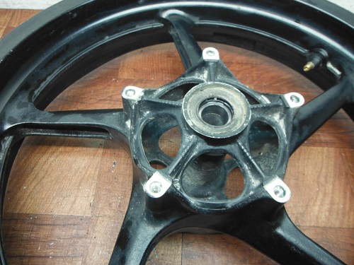 yamaha fz1 fzs1 yzf r1 RIN DELANTERO 5VY-25168-00-98 - Imagen 3