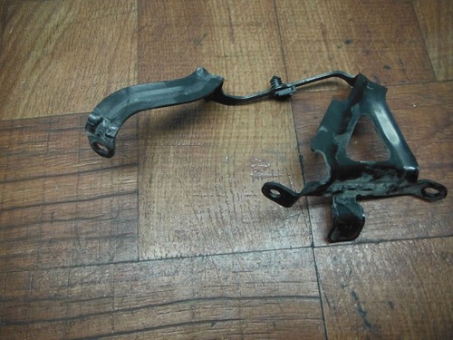 2015 13-16 Triumph Street Triple SOPORTE DE RADIADOR LADO IZQUIERDO TAPA