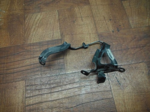 2015 13-16 Triumph Street Triple SOPORTE DE RADIADOR LADO IZQUIERDO TAPA - Imagen 5